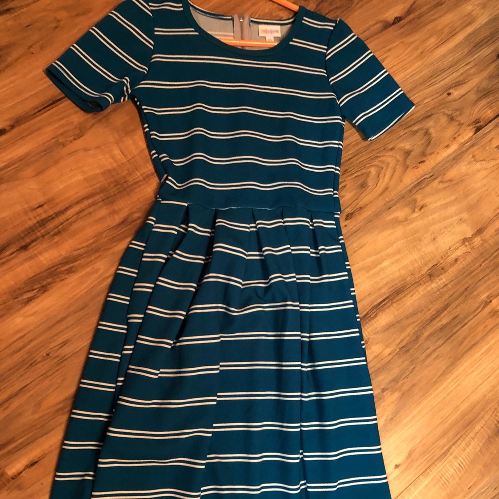 Lularoe Amelia Dress